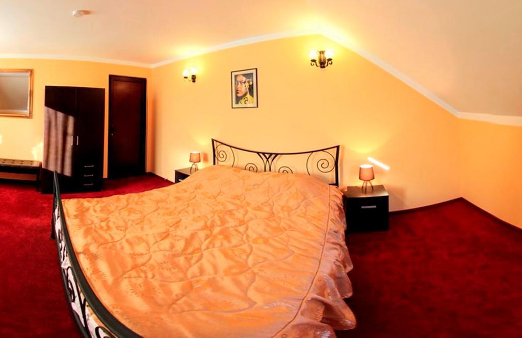La Storia Guest House 皮特什蒂 外观 照片